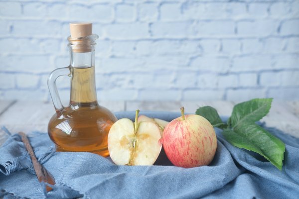 Comment utiliser le vinaigre de cidre pour une peau éclatante?
